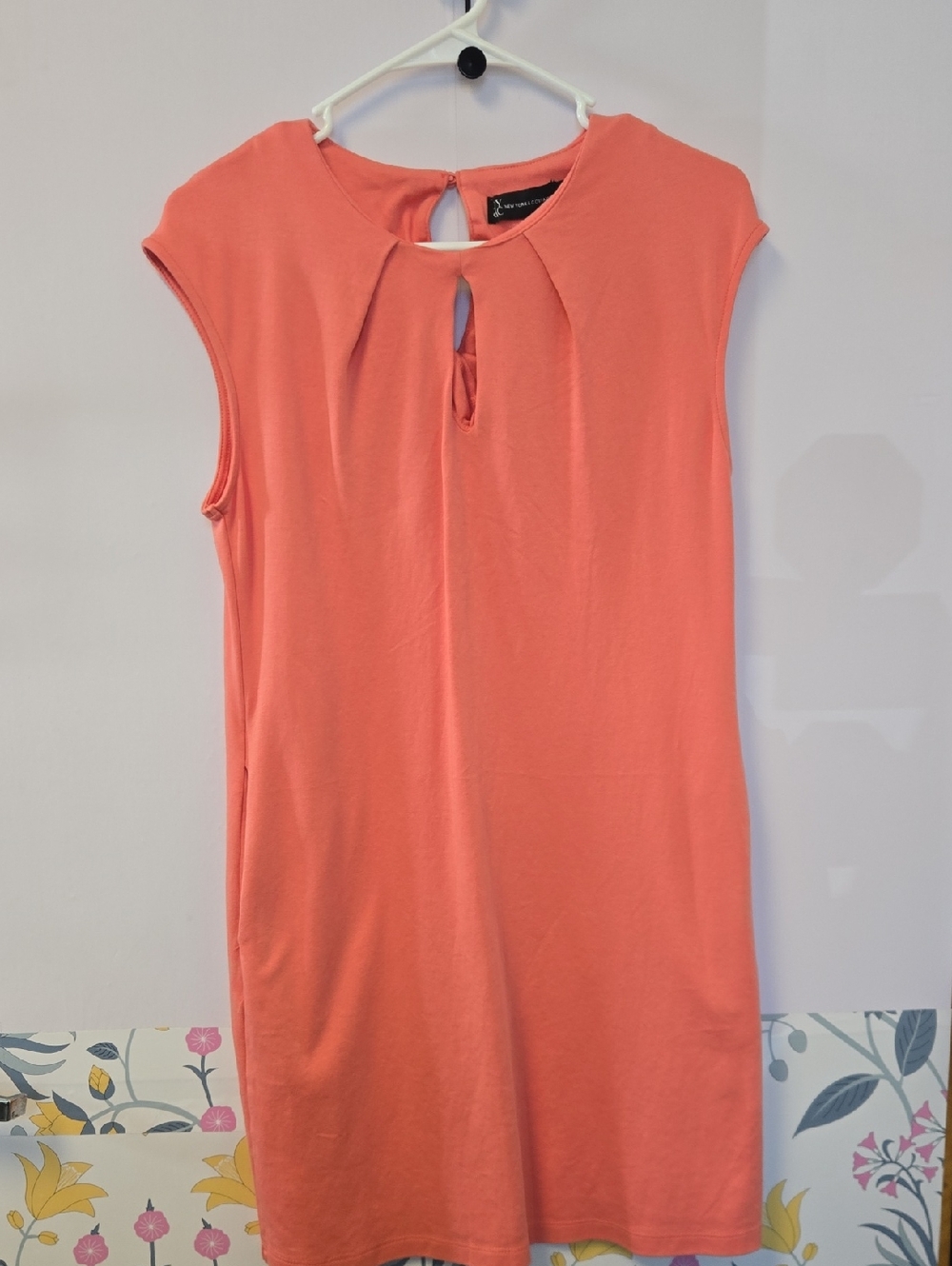 New York & Company Coral Sleeveless Shift Dress With Pockets